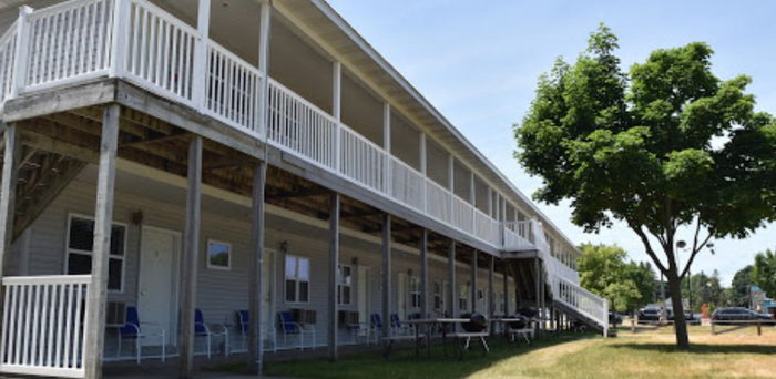 Lakeside Motor Lodge (Lakeside Motel) - From Web Listing